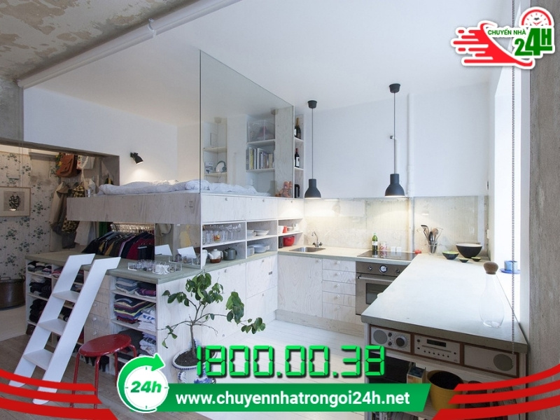 Quan sát kỹ tình trạng tường và trần nhà khi đi xem nhà