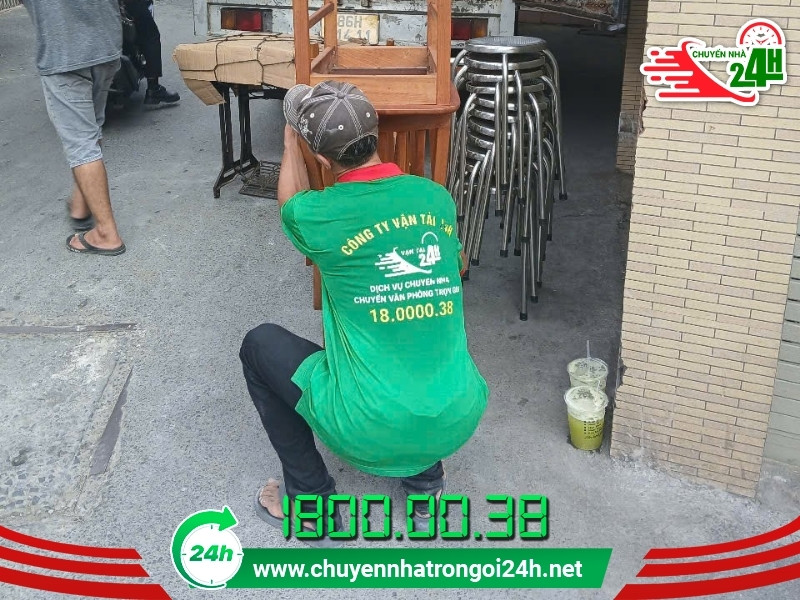 Sử dụng các dịch vụ vận chuyển