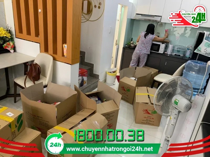 Chuyển trọ trọn gói 24h giá rẻ cạnh tranh, phục vụ tận tâm