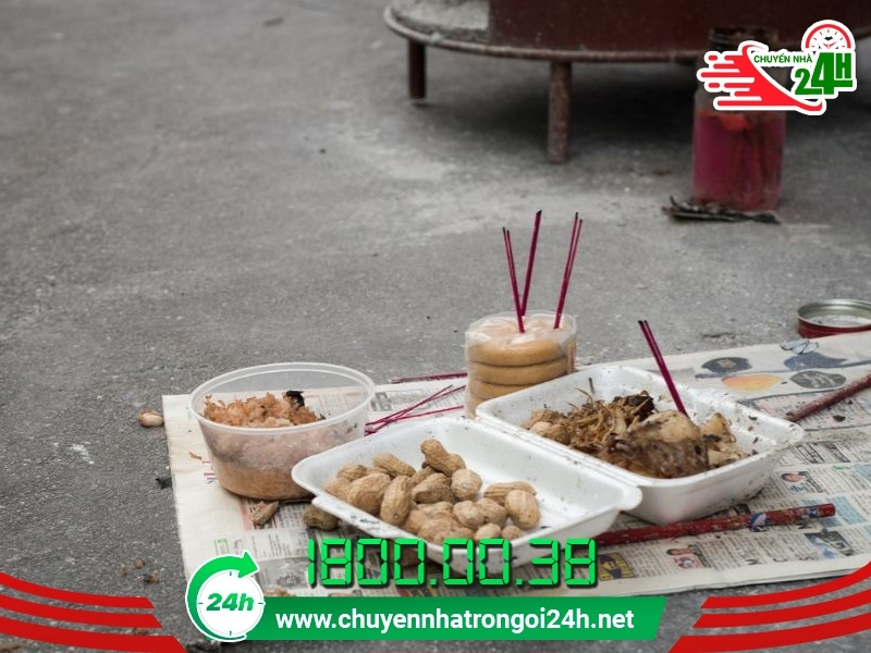 Cúng cô hồn thường diễn ra vào tháng 7 âm lịch