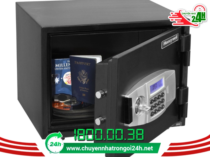 Két sắt nhỏ có trọng lượng nhẹ dưới 40kg mọi người có thể tự di chuyển được