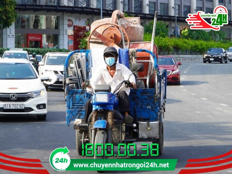 Chi phí thuê xe ba gác rẻ hơn xe tải