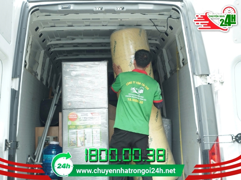 Vận chuyển tủ lạnh bằng xe tải chuyên dụng