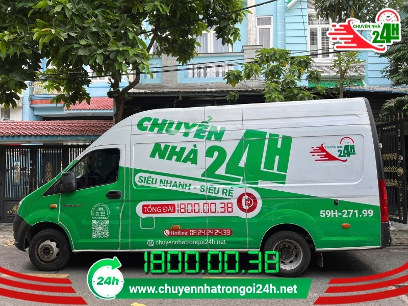 Xe tải đời mới, hiện đại phục vụ chuyển nhà Bắc Nam