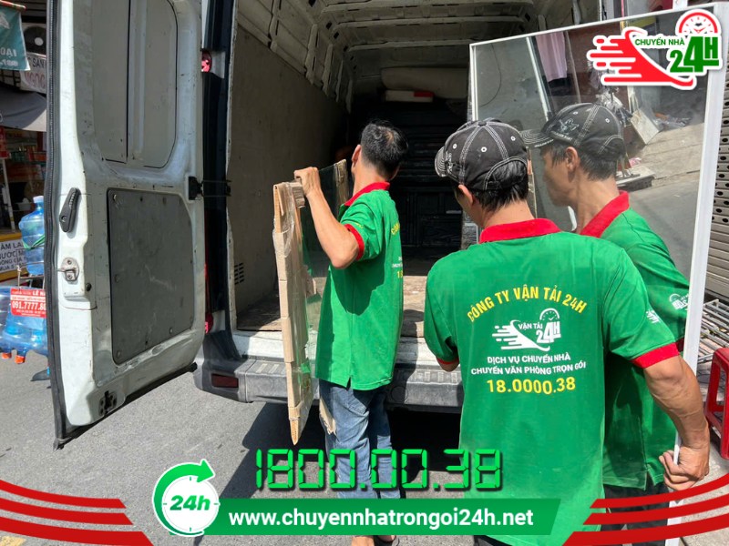 Xe tải Chuyển Nhà Trọn Gói 24H trên hành trình vận chuyển từ TP. Ninh Bình về Nho Quan.
