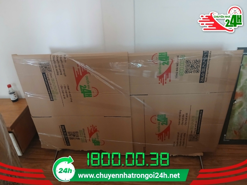 Đóng gói đồ đạc theo quy trình khoa học