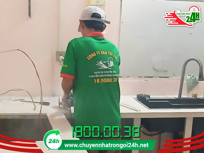 Quy trình tháo lắp tủ bếp 5 bước chuẩn kỹ thuật